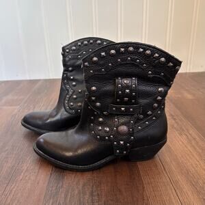 Vintage Y2K Grunge Studded Leather Boots 6